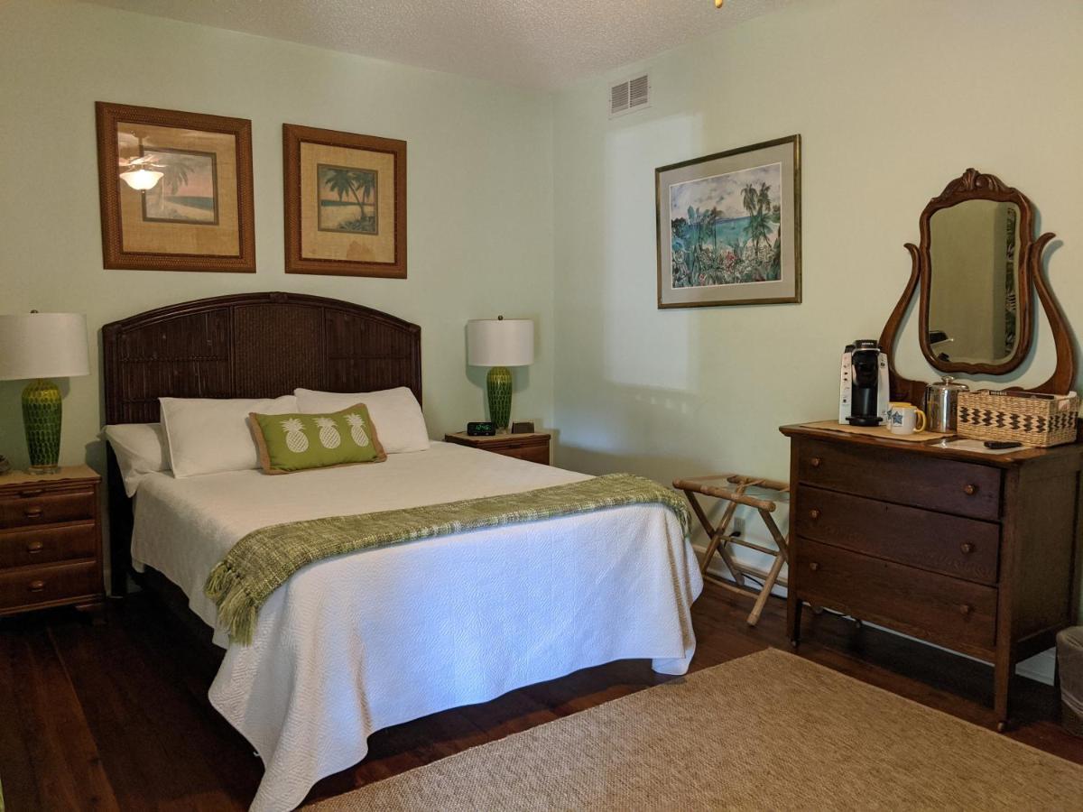 Lake Minneola Inn Екстериор снимка